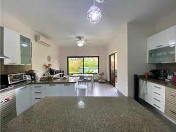 Venta de casa en Costa del Este, Residencias Antigua