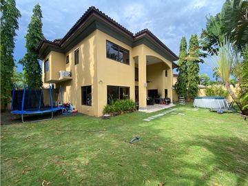 Venta de casa en Costa del Este, Residencias Antigua