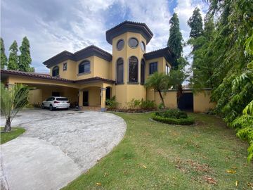 Venta de casa en Costa del Este, Residencias Antigua