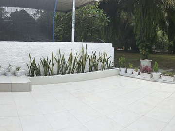 RUMAH EXCLUSIVE ONE GATE SYSTEM SECURITY TABANAN