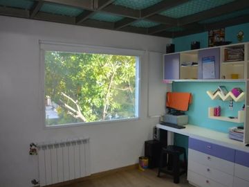 Departamento tipo casa 4 amb. en 1º piso. Villa Lugano