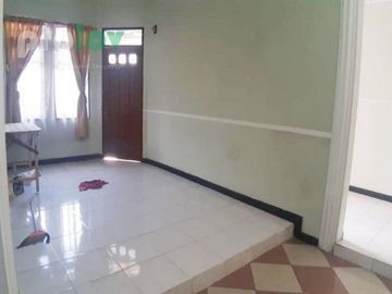 JUAL RUMAH SIAP HUNI DI MARGAHAYU RAYA KOTA BANDUNG DEKAT KE MIM