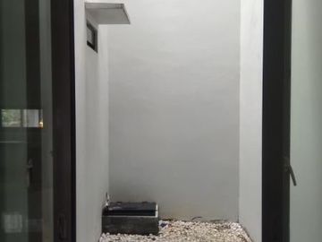 Rumah di Lebak Bulus, Jaksel. Baru 2 lantai