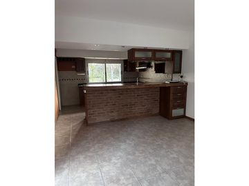 IMPORTANTE CASA EN LOS PUENTES!!!