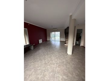 IMPORTANTE CASA EN LOS PUENTES!!!