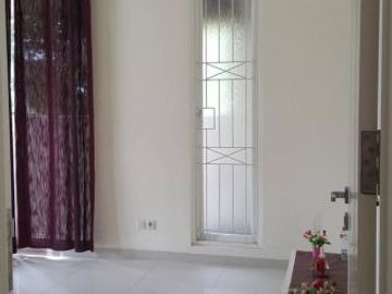 Dijual Rumah Minimalis 2 Lantai Fully Furnished Woodland Citraland Surabaya