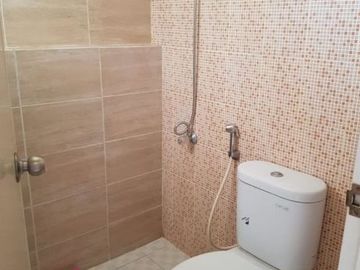 Amhna. Apt Educity View Pool Full Furnish Interior MURAH