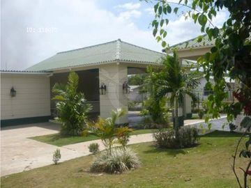 Se Vende Casa en Residencial Quintas del Pacífico, La Chorrera