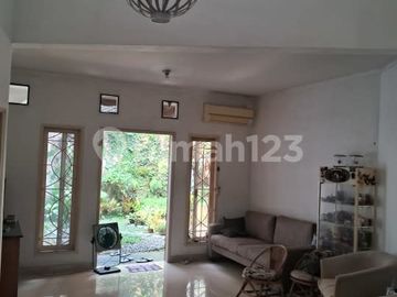 Dijual Rumah 1 Lantai Unfurnished Siap Huni Anggrek Loka-Bsd