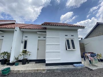 Rumah Pesan Bangun Konsep Minimalis Harga Murah Dekat Pemda Klaten