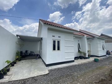 Rumah Pesan Bangun Konsep Minimalis Harga Murah Dekat Pemda Klaten