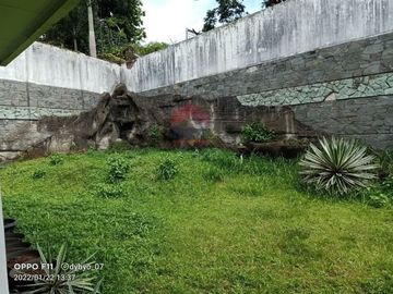 Rumah besar lokasi terbaik dan strategis di Surya Setra