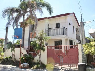 2 Storey House for Sale in Golden Glow North
