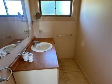 Parcela en Venta en Parcela Agrícola con gran casa, quincho, galpón camino a Pinto