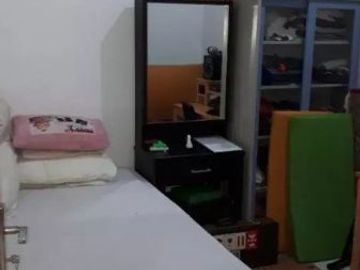 Rumah Dalam Perumahan Ciputat Siap Huni