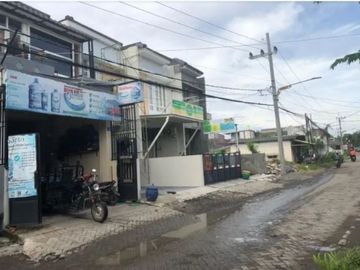 Rumah Raya Medayu Tambak, Dekat Gunung Anyar, Surabaya Selatan