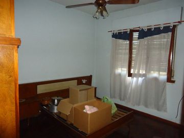Casa PH en venta en Lanus Oeste