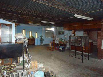 Casa PH en venta en Lanus Oeste