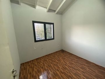 Casa de 3 ambientes en venta en  Berazategui