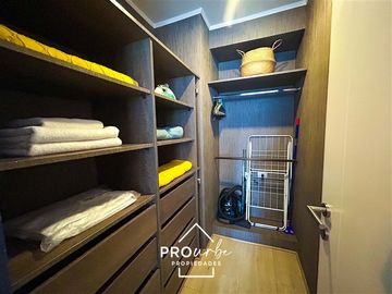 En Venta moderno Dpto 1D1B1box bodega Parque Arauco