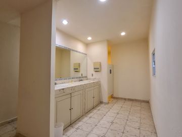 EN VENTA VILLA EN ACAPULCO DORADO FRACCIONAMIENTO LOMAS DEL MAR AMUEBLADA VISTA