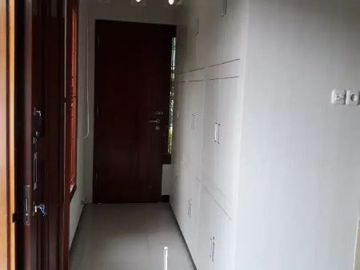 Rumah Baru Dijual Semi Furnish di Ketapang Indah Banyumas