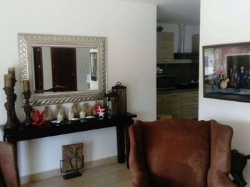 Venta de departamento en Manta semiamoblado vía la ruta del spondylus