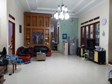 MANTAV Rumah Antapani Di DKT Sulaksana Ters Jalan Jakarta Borma Arcamanik & Cisaranten