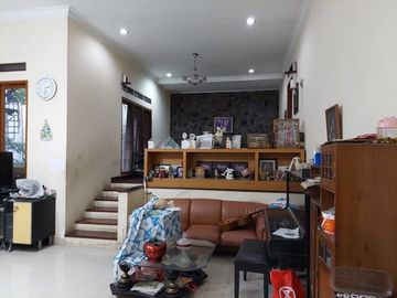 MANTAV Rumah Antapani Di DKT Sulaksana Ters Jalan Jakarta Borma Arcamanik & Cisaranten