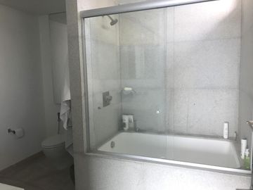 Departamento en Venta en Residencial Bosques, Cuajimalpa, CDMX