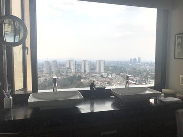 Departamento en Venta en Residencial Bosques, Cuajimalpa, CDMX