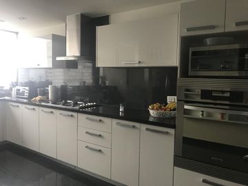 Departamento en Venta en Residencial Bosques, Cuajimalpa, CDMX