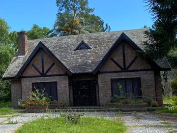 Casa - Nautico Escobar