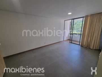 apartamento en arriendo en  los alcázares. Cod A71668