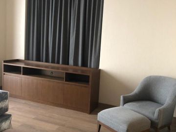 APARTEMEN PAKUBUWONO SPRING 2BR, 148 SQM BEST VIEW, FULL FURNISH (DISEWA)