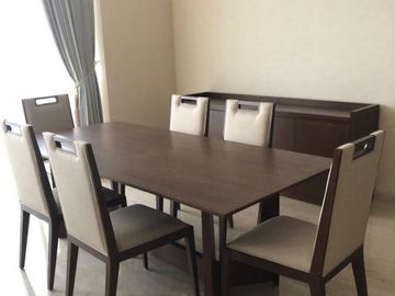 APARTEMEN PAKUBUWONO SPRING 2BR, 148 SQM BEST VIEW, FULL FURNISH (DISEWA)