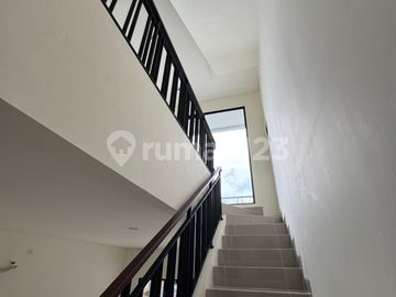 Ruko Ramai di Gading Serpong Harga Murah