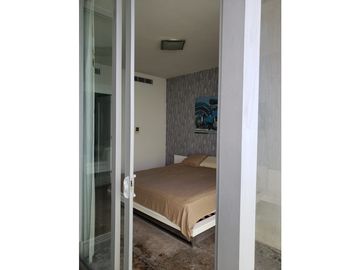 VENTA  APARTAMENTO AMOBLADO AVENIDA BALBOA VISTA AL MAR