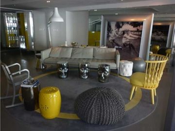 VENTA  APARTAMENTO AMOBLADO AVENIDA BALBOA VISTA AL MAR