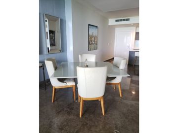 VENTA  APARTAMENTO AMOBLADO AVENIDA BALBOA VISTA AL MAR