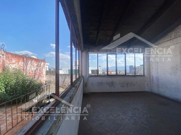 VENTA DE QUINTA EN LA COL. DEFENSORES DE PUEBLA .