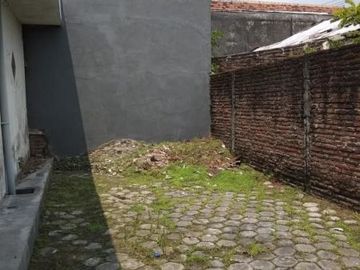 Jual Cepat Rumah Murah Tanahnya Luas di Pondok Benowo Indah