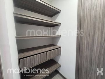 apartamento en arriendo en el poblado. Cod A71750