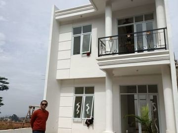 RUMAH DEKAT UPI CIBIRU 14 MENIT