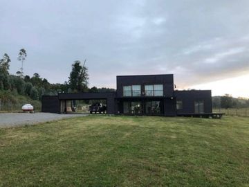 CASA AMOBLADA LAGO RANCO