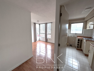 Depto venta de 2 Dormitorios 1 baño Vicuña Mackenna 933
