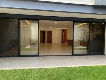 Casa en Privada en Jardines de Delicias, Cuernavaca, Morelos CAEN-976-Cp*