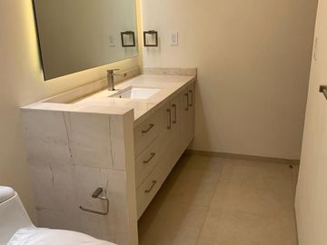 Casa en Privada en Jardines de Delicias, Cuernavaca, Morelos CAEN-976-Cp*