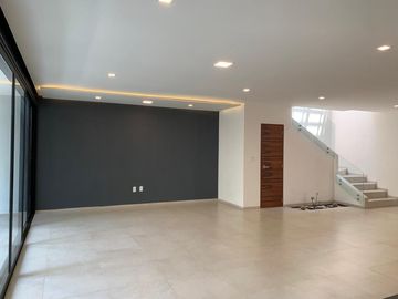 Casa en Privada en Jardines de Delicias, Cuernavaca, Morelos CAEN-976-Cp*