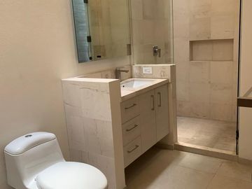 Casa en Privada en Jardines de Delicias, Cuernavaca, Morelos CAEN-976-Cp*
